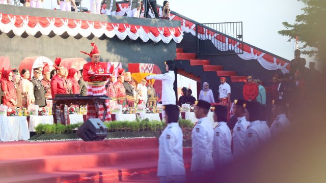 Upacara Pengibaran HUT RI ke-78 di Kota Makassar, Pasukan Karebosi Bentuk Formasi Garuda