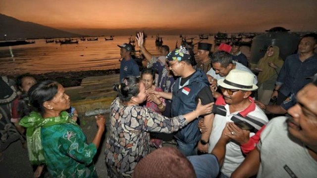 Anies Temui Petani dan Nelayan Situbondo.(F-INT)