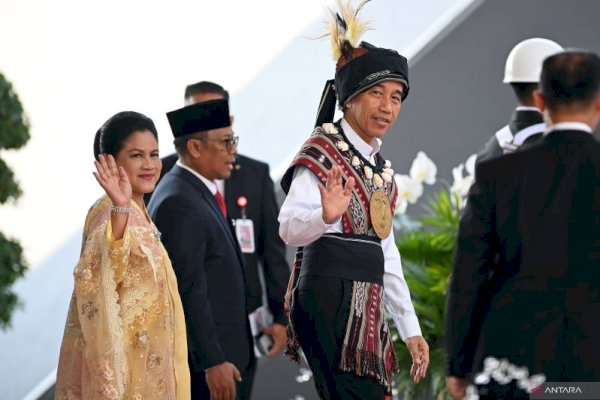 Presiden Jokowi Kenakan Baju Adat Tanibar Khas Maluku di Sidang Tahunan MPR 2023