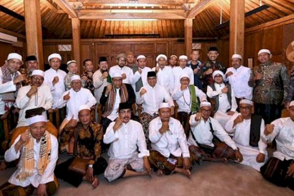 Tak Ingin Beli Kucing dalam Karung, Forum Ulama dan Habaib Dukung Anies