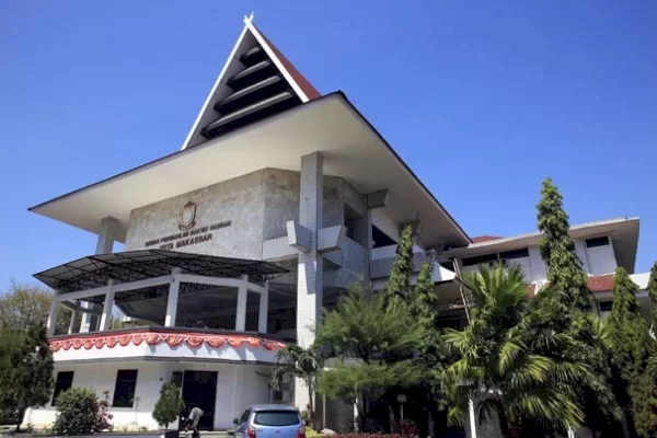 Berpihak ke Rakyat, DPRD Makassar Puji Kebijakan Bapenda