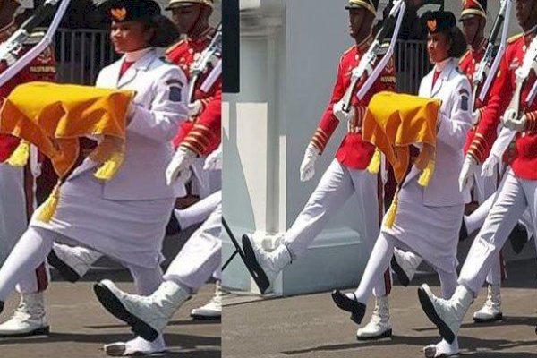 Hebat! Lilly Wenda Anggota Paskibraka Pembawa Baki Bendera Tetap Fokus meski Sepatu Lepas