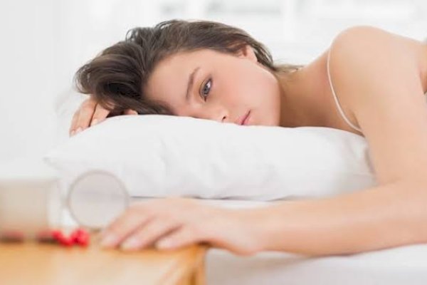 4 Dampak Buruk Berbaring di Tempat Tidur Seharian, Bikin Badan Mudah Lelah!