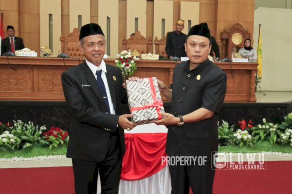 Pemkab Luwu Serahkan Ranperda Perubahan APBD Tahun Anggaran 2023 Ke DPRD