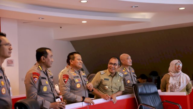 Kapolda Sulsel Puji Danny Pomanto Pasang Ribuan CCTV di Makassar