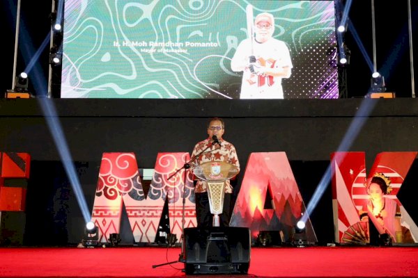 Danny Pomanto Pamerkan Keunggulan Makassar ke Peserta Makassar Open International Men and Women Softball Turnament 2023