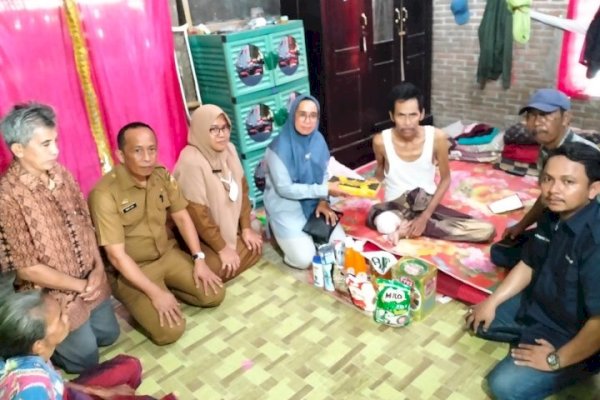 Aksi Cepat Pemerintah Kelurahan Mattompodalle, Fasilitasi Warganya Yang Habis di Amputasi