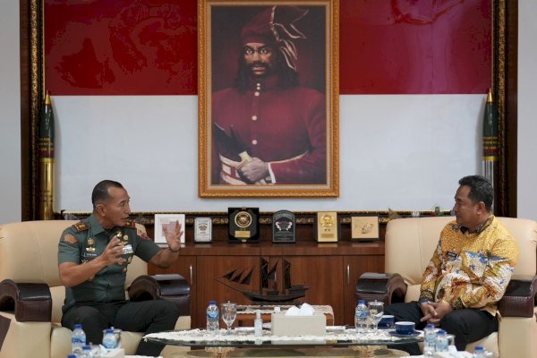 Pj Gubernur Sulawesi Selatan Jalin Sinergitas TNI/Polri Hadapi Pemilu Mendatang