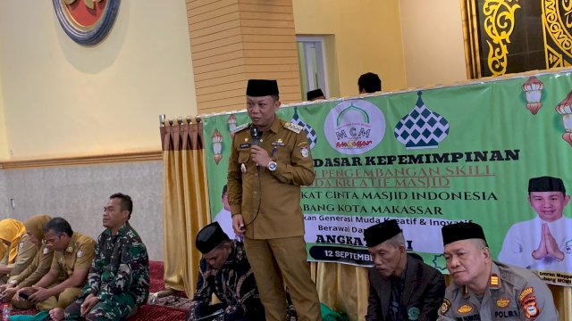 Camat Tallo Hadiri Pelatihan Pengembangan Skil Pemuda Kreatif Masjid