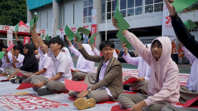 Keseruan Siswa-Siswi SMA Islam Athirah Ikuti Roadshow Honda Student Star