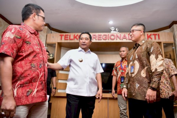 Pj Gubernur Bahtiar Kunker ke Kantor Telkom Regional 7 KTI