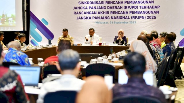 Pj Gubernur Sulsel Sebut Arus Distribusi Barang dan Jasa Belum Didukung Infrastruktur Memadai