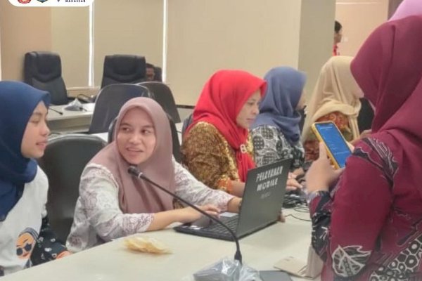 Kurangi Ketergantungan Dokumen Fisik, Dukcapil Layani Aktivasi IKD di Kantor DPRD Makassar