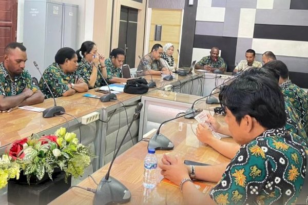 Bapenda Makassar Terima Kunjungan BPKAD Pemkab Boven Digoel