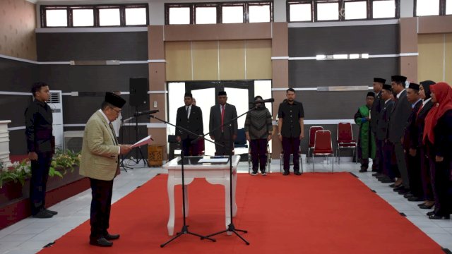 Walikota Palopo Melantik & Mengambil Sumpah Pejabat Pimpinan Tinggi Pratama