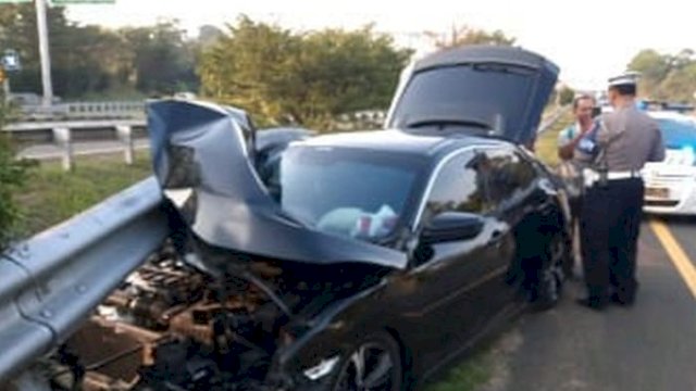 3 Kendaraan Terlibat Kecelakaan Beruntun di Tol Jagorawi