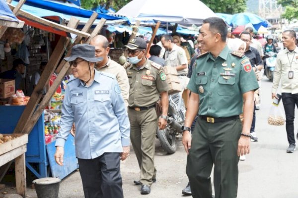 Walikota Palopo Tinjau PNP, Cek Harga Pasar