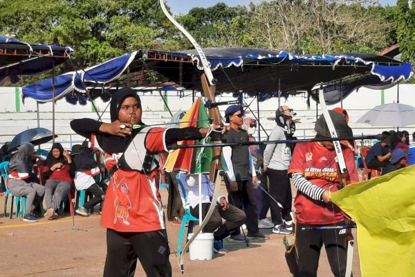 Besok, Atlet Muda Adu Skill di Babak Final Pertandingan Panahan Porkot VIII Makassar