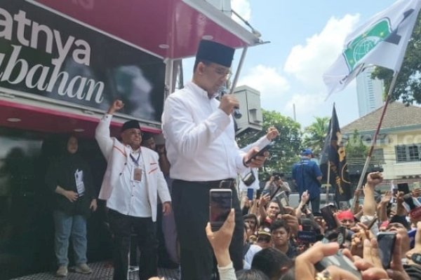 Anies Serukan Masyarakat Terus Jaga Persatuan