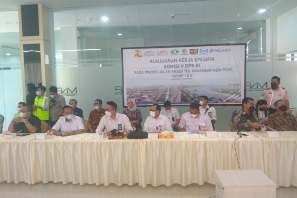 Kadis PU Zuhaelsi Dampingi Rombongan Komisi V DPR RI Kunjungi Proyek Jalan Tol Makassar New Port