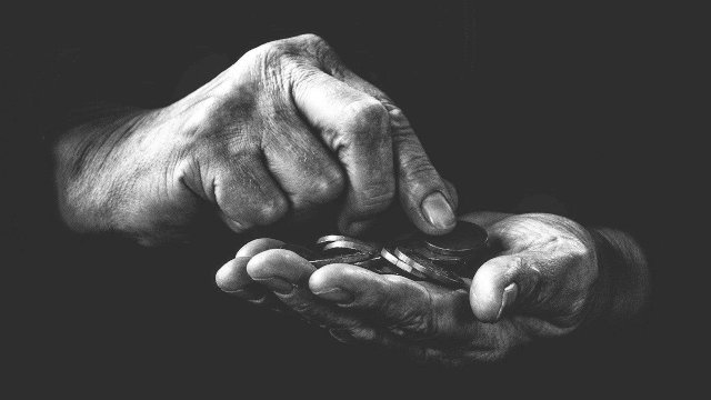 5 Penyebab Sempitnya Rezeki Seseorang, Salah Satunya Tidak Pernah Merasa Cukup