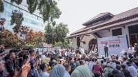 Izin Pemakaian Gedung Dibatalkan Pemprov Jabar, Anies Singgung Soekarno