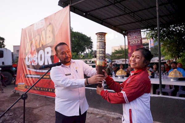 Ahmad Susanto Sebut Kirab Obor Porkot VIII Tambah Semangat Warga Makassar