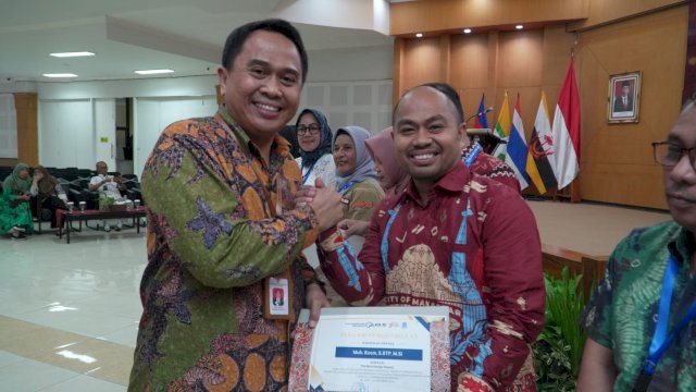 Bikin Bangga, Kadispar Roem Raih Sejumlah Penghargaan di Pelatihan Kepemimpinan Nasional Tingakat II