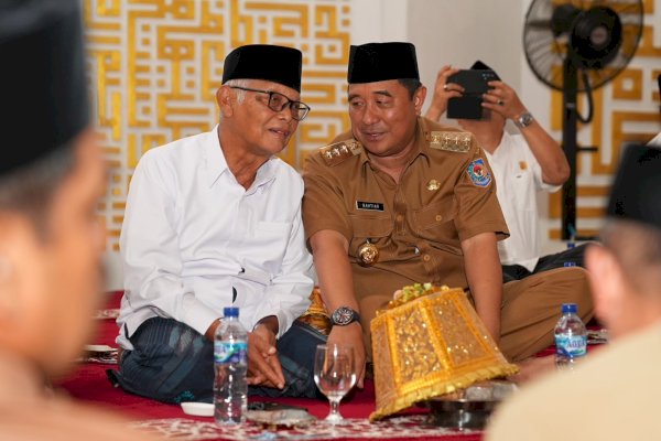 Sholawatan dengan Pj Gubernur Bahtiar, Ulama dan Forkopimda Dipadati Ribuan Warga