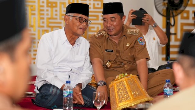 Sholawatan dengan Pj Gubernur Bahtiar, Ulama dan Forkopimda Dipadati Ribuan Warga