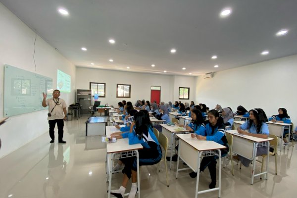 Jelang Penerimaan Mahasiswa Baru 2024-2025, Kalla Institute Kunjungi Sekolah di Sulselbar