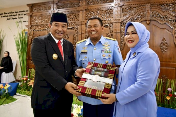 Sertijab Pangkoopsud II Bertepatan Ulang Tahun Marsda Budhi Achmadi, Pj Gubernur Bahtiar Ucapkan Selamat Bertugas