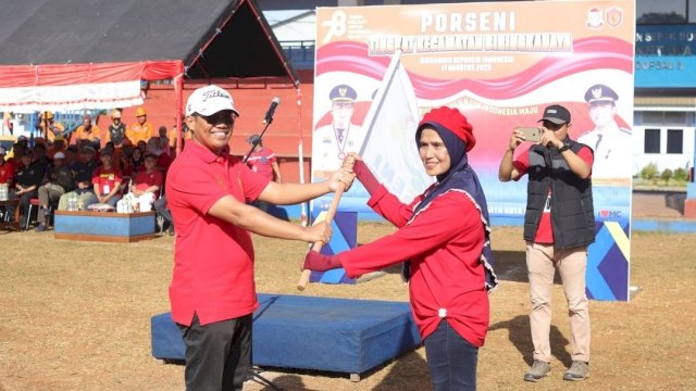 Camat Benyamin Buka Porseni Tingkat Kecamatan Biringkanaya