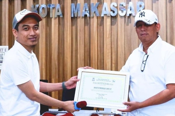 Purna Bakti Tiga Pegawai Dukcapil, Kadis Hatim Bersama Jajaran Sampaikan Terima Kasih