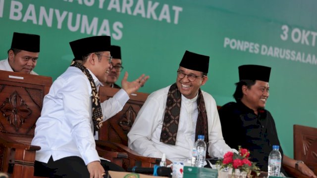 Anies-Gus Imin Silaturahmi ke Ponpes Darussalam dan Sowan ke Rais PCNU Banyumas