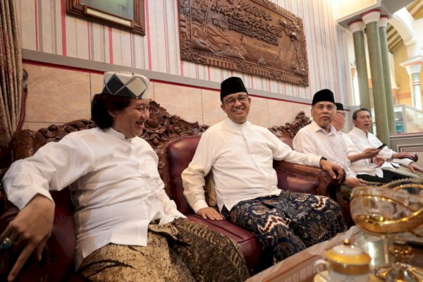 Anies Baswedan Kunjungi Pesantren Tertua di Jateng