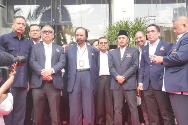 Daftar Pertama ke KPU Waketum NasDem Yakini Duet AMIN Paling Siap