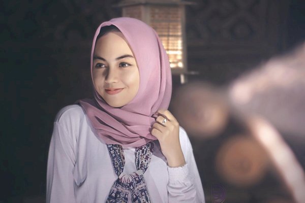 Rekomendasi Kerudung Segiempat Motif Terbaik Dari Halima Official Store