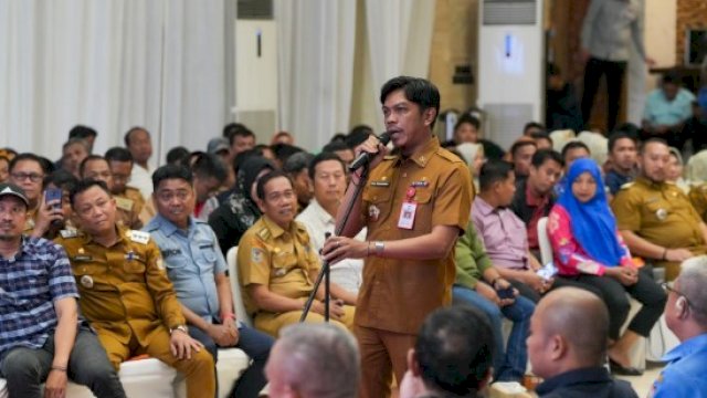 Kepala Bapenda Makassar Firman Pagarra Hadiri Rapat Koordinasi di Kediaman Wali Kota Makassar