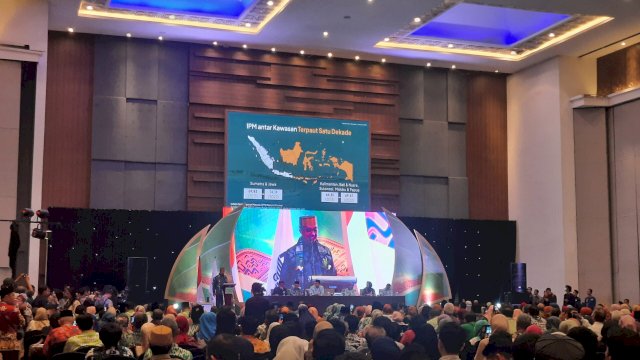 Capres Anies Baswedan Paparkan Gagasan di Silaknas ICMI di Makassar.