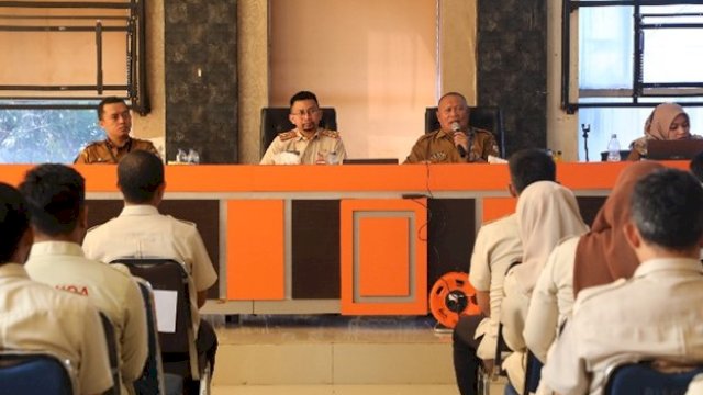 Bapenda Makassar Evaluasi Tenaga Pendukung Non-ASN untuk Tingkatkan Kinerja