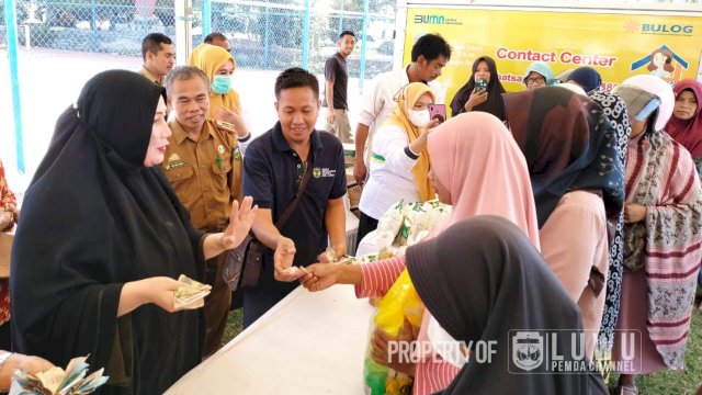 Tindak Lanjuti Hasil Rakor Stabilisasi Pangan, Dinas Ketahanan Pangan Luwu Gelar Gerakan Pangan Murah