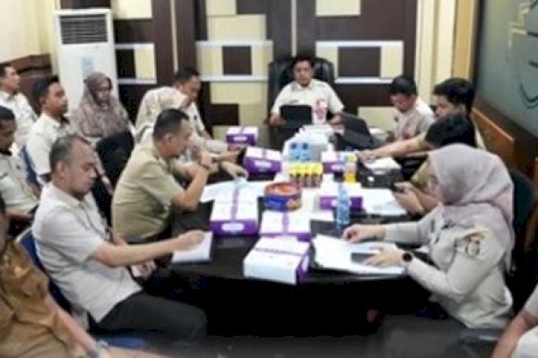 Bapenda Makassar Rapat Monitoring dan Evaluasi Pendapatan