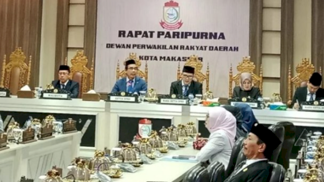 DPRD Kota Makassar Umumkan Pemberhentian Wawali Fatmawati Rusdi