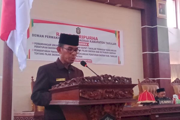 Pj Bupati Takalar Setiawan Paparkan Pentingnya Ranperda tentang Pajak dan Retribusi Daerah