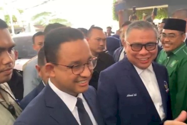 Anies-Gus Imin Kompak Hadiri HUT ke-12 Partai NasDem