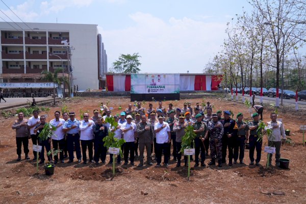 Tanam 10 Juta Pohon, Menko PMK Muhadjir Effendy Terima Kasih ke Pj Gubernur Bahtiar