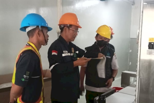 UPT Metrologi Legal Disdag Makassar Lakukan Tera-Tera Ulang di PT Eastern Pearl Flous Mills