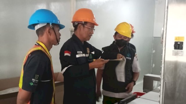 UPT Metrologi Legal Disdag Makassar Lakukan Tera-Tera Ulang di PT Eastern Pearl Flous Mills