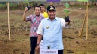 Pj Gubernur Bahtiar dan Rektor IAIN Bone Tanam 1.000 Pohon Pisang Cavendish